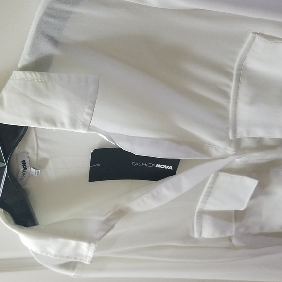 Fashion Nova white button down shirt - Light white - Small - Picture 2 of 11
